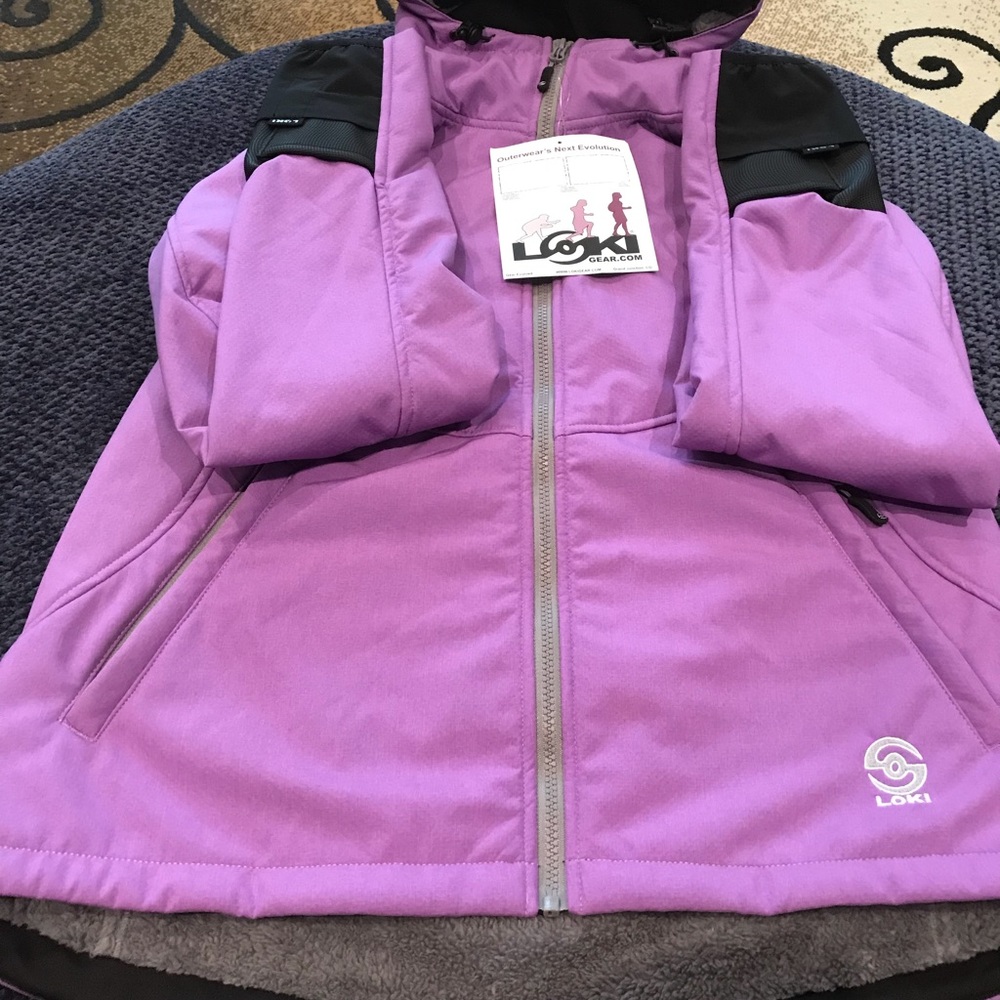 Loki woman’s coat